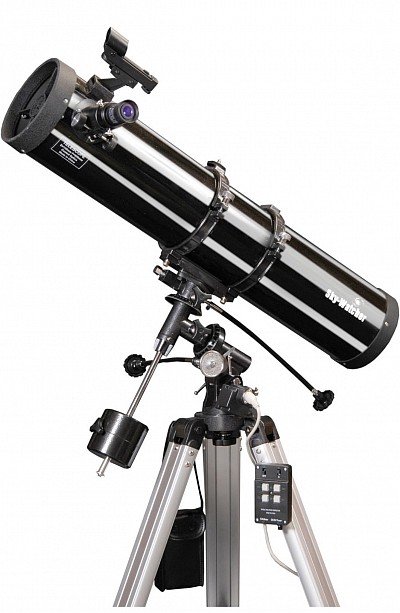 Excellent starter scope Skywatcher explorer 130mm (image credit astroshop)